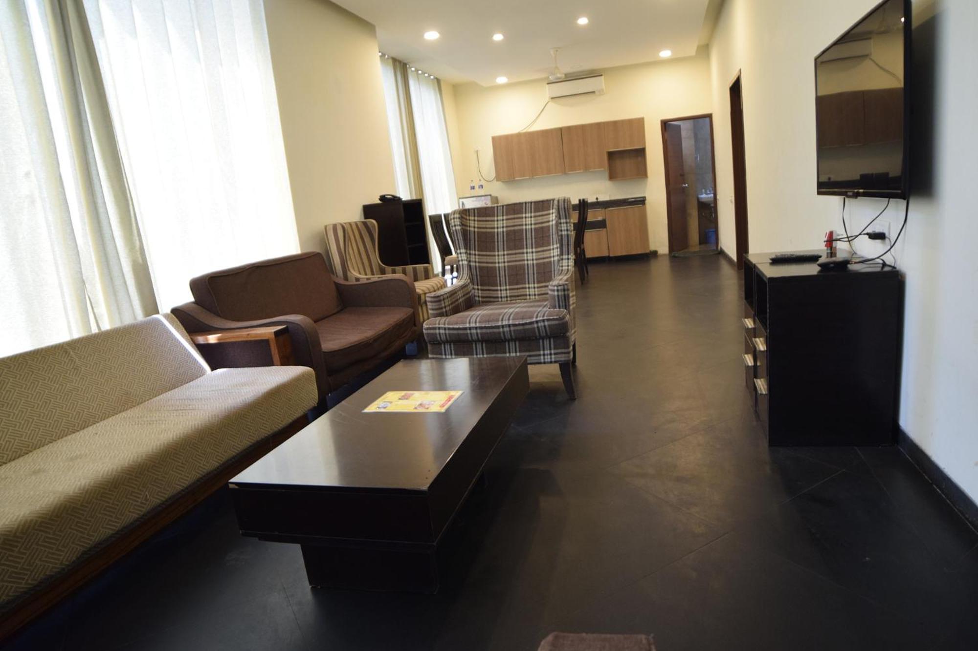The Eternal Wave By Krish Retreat Apartment กาลังกูติ ภายนอก รูปภาพ