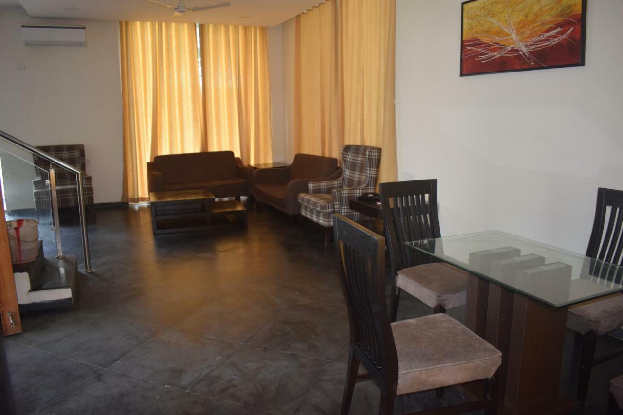 The Eternal Wave By Krish Retreat Apartment กาลังกูติ ภายนอก รูปภาพ